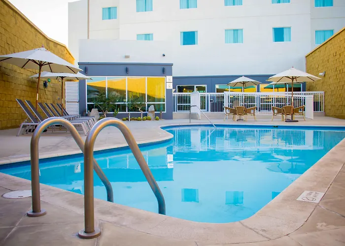 Hotel Fairfield By Marriott Cabos