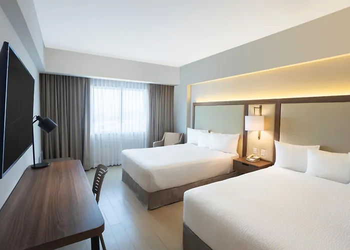 Fairfield By Marriott Cabos Hotel
