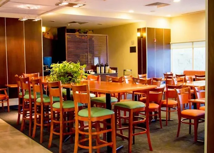 Fairfield By Marriott Cabos Hotel